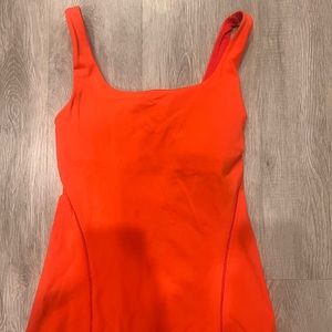 Lululemon size 2 tank top